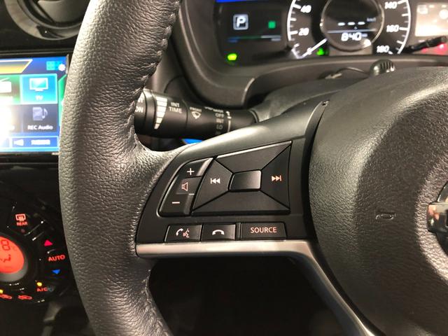 ノートｅ−パワー　メダリスト　走行４１６７８キロ／フルセグナビ１年保証距離無制限　走行距離４１６７８キロ　フルセグナビ　全周囲カメラ　デジタルルームミラー　純正マット　ＬＥＤヘッドランプ　電動格納式ドアミラー（埼玉県）の中古車