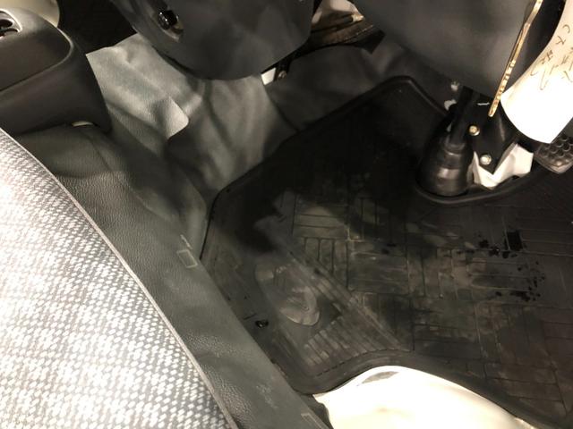 ハイゼットトラックエアコン・パワステ　スペシャル　４ＷＤ／走行４５８１８キロ１年保証距離無制限　走行距離４５８１８キロ　４ＷＤ　純正フロアマット　助手席エアバッグ　マニュアルエアコン　スペアキー　メンテナンスノート（埼玉県）の中古車