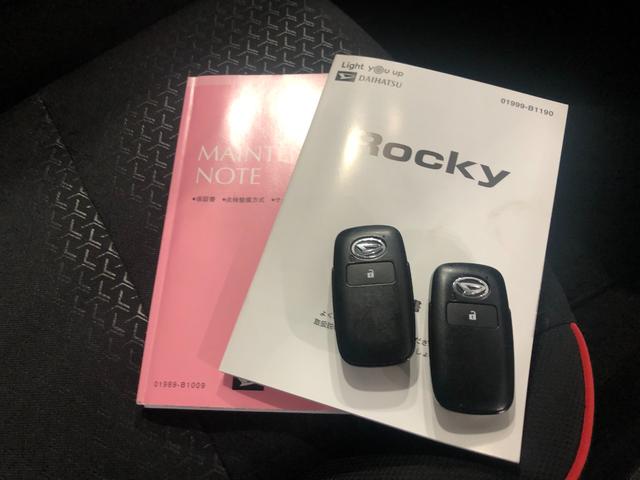 ロッキーＸ　走行４５０６２キロ／４ＷＤ／ナビ／全周囲カメラ／ＥＴＣ一年保証・走行距離無制限走行４５０６２キロ　フルセグナビ　ブルートゥース　全周囲カメラ　クリアランスソナー　オートライト　ＬＥＤヘッドライト　シートヒーター（埼玉県）の中古車