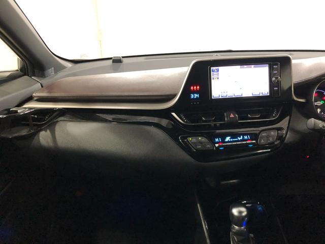 Ｃ−ＨＲＧ　車検整備付／走行６８８２７キロ／フルセグナビ／マット１年保証距離無制限　走行距離６８８２７キロ　フルセグナビ　ブルートゥース　純正マット　サイドエアバッグ　オートマチックハイビーム　ＬＥＤヘッドランプ（埼玉県）の中古車