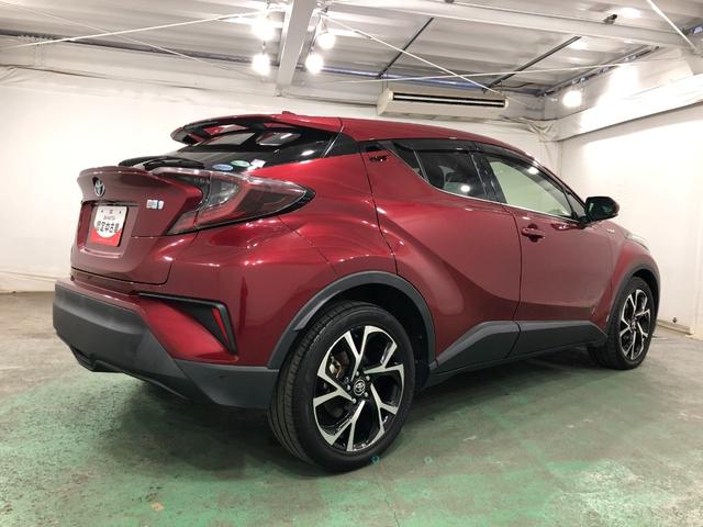 Ｃ−ＨＲＧ　車検整備付／走行６８８２７キロ／フルセグナビ／マット１年保証距離無制限　走行距離６８８２７キロ　フルセグナビ　ブルートゥース　純正マット　サイドエアバッグ　オートマチックハイビーム　ＬＥＤヘッドランプ（埼玉県）の中古車