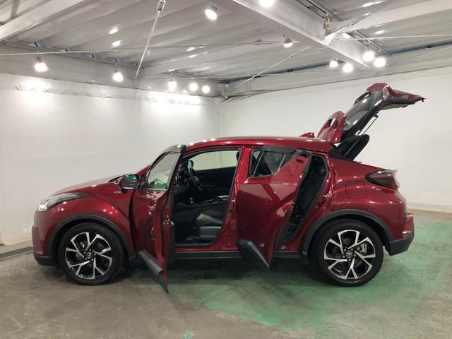 Ｃ−ＨＲＧ　車検整備付／走行６８８２７キロ／フルセグナビ／マット１年保証距離無制限　走行距離６８８２７キロ　フルセグナビ　ブルートゥース　純正マット　サイドエアバッグ　オートマチックハイビーム　ＬＥＤヘッドランプ（埼玉県）の中古車