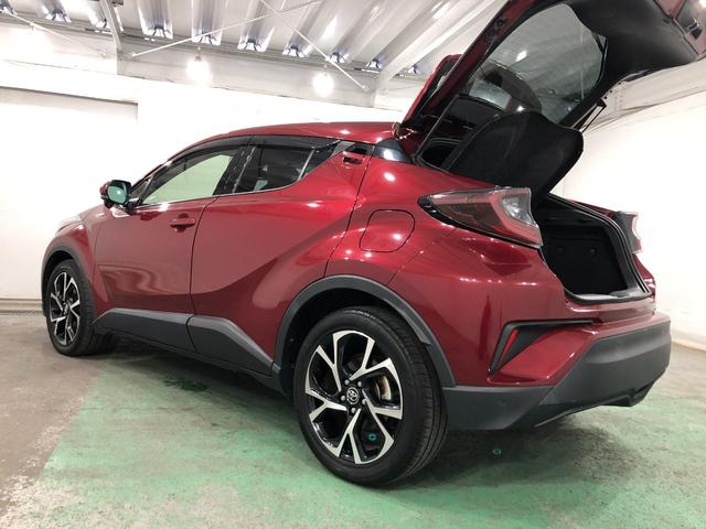 Ｃ−ＨＲＧ　車検整備付／走行６８８２７キロ／フルセグナビ／マット１年保証距離無制限　走行距離６８８２７キロ　フルセグナビ　ブルートゥース　純正マット　サイドエアバッグ　オートマチックハイビーム　ＬＥＤヘッドランプ（埼玉県）の中古車