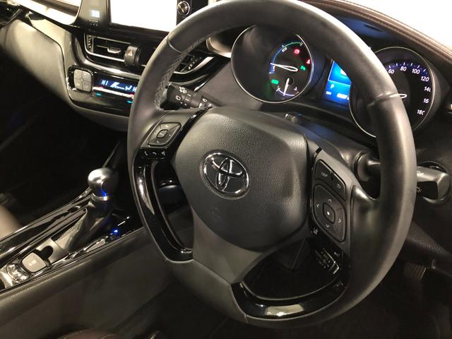 Ｃ−ＨＲＧ　車検整備付／走行６８８２７キロ／フルセグナビ／マット１年保証距離無制限　走行距離６８８２７キロ　フルセグナビ　ブルートゥース　純正マット　サイドエアバッグ　オートマチックハイビーム　ＬＥＤヘッドランプ（埼玉県）の中古車