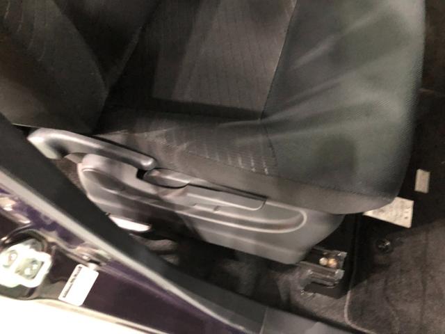 ルーミーＧ　Ｓ　走行５２７９７キロ／ワンセグナビ／ドラレコ／マット１年保証距離無制限　走行距離５２７９７キロ　ワンセグナビ　ブルートゥース　ドラレコ　純正マット　オートライト　アイドリングストップ　両側電動スライドドア　オート格納式ドアミラー　プッシュボタンスタート（埼玉県）の中古車