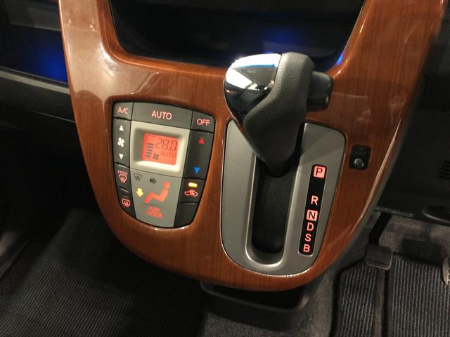 ムーヴカスタム X SA 走行28779キロ/LEDヘッドライト一年保証・走行距離無制限走行28779キロ 助手席エアバック 純正カーペットマット オートライト LEDヘッドライト アイドリングストップ ベンチシート(埼玉県)の中古車