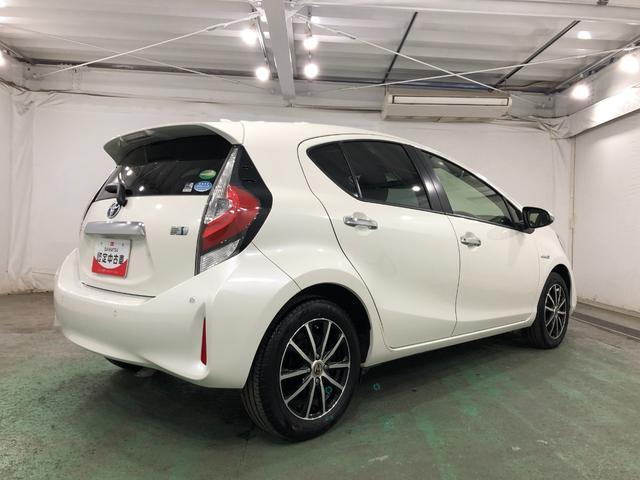 アクアＳスタイルブラック　走行４７１００キロ／ＣＤＵＳＢチューナー１年保証距離無制限　走行距離４７１００キロ　ＣＤＵＳＢチューナー　カーペットマット　助手席エアバッグ　オートライト　電動格納式ドアミラー　プッシュボタンスタート（埼玉県）の中古車