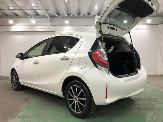 アクアＳスタイルブラック　走行４７１００キロ／ＣＤＵＳＢチューナー１年保証距離無制限　走行距離４７１００キロ　ＣＤＵＳＢチューナー　カーペットマット　助手席エアバッグ　オートライト　電動格納式ドアミラー　プッシュボタンスタート（埼玉県）の中古車