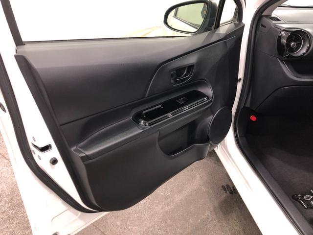 アクアＳスタイルブラック　走行４７１００キロ／ＣＤＵＳＢチューナー１年保証距離無制限　走行距離４７１００キロ　ＣＤＵＳＢチューナー　カーペットマット　助手席エアバッグ　オートライト　電動格納式ドアミラー　プッシュボタンスタート（埼玉県）の中古車