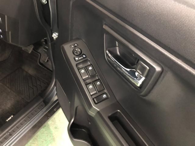 タフトＧターボ　ダーククロムベンチャー　走行２４７０７キロ／マット１年保証距離無制限　走行距離２４７０７キロ　純正マット　サイドエアバッグ　ＬＥＤヘッドランプ　アイドリングストップ　シートヒーター　オート格納式ドアミラー　電動パーキングブレーキ　キーフリー（埼玉県）の中古車