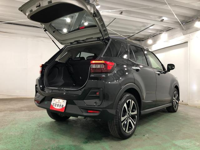 ロッキープレミアムG 走行7544キロ/サイドエアバッグ/純正マット1年保証距離無制限 走行距離7544キロ 純正マット サイドエアバッグ LEDヘッドランプ アイドリングストップ シートヒーター オート格納式ドアミラー 電動パーキングブレーキ キーフリー(埼玉県)の中古車