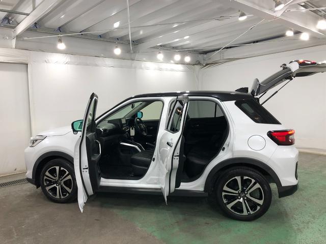 ロッキープレミアム　車検整備付／走行５２０９７キロ／９型ナビドラレコ１年保証距離無制限　走行距離５２０９７キロ　純正フルセグナビ　パノラマモニター　ドラレコ　純正マット　サイドエアバッグ　ＬＥＤヘッドランプ　アイドリングストップ　シートヒーター　オート格納式ドアミラー（埼玉県）の中古車