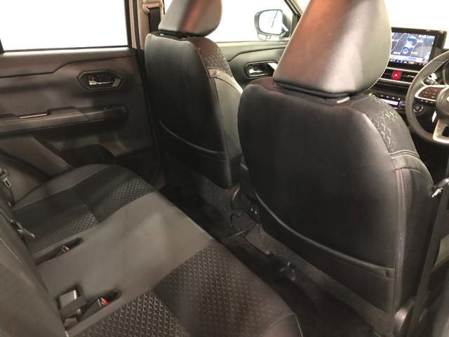 ロッキープレミアム　車検整備付／走行５２０９７キロ／９型ナビドラレコ１年保証距離無制限　走行距離５２０９７キロ　純正フルセグナビ　パノラマモニター　ドラレコ　純正マット　サイドエアバッグ　ＬＥＤヘッドランプ　アイドリングストップ　シートヒーター　オート格納式ドアミラー（埼玉県）の中古車