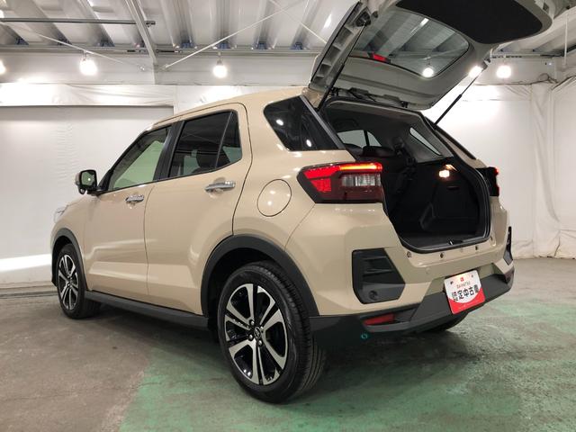 ロッキープレミアムＧ　走行８２９２キロ／シートヒーター／純正マット１年保証距離無制限　走行距離８２９２キロ　純正マット　サイドエアバッグ　ＬＥＤヘッドランプ　アイドリングストップ　シートヒーター　オート格納式ドアミラー　電動パーキングブレーキ　キーフリー（埼玉県）の中古車