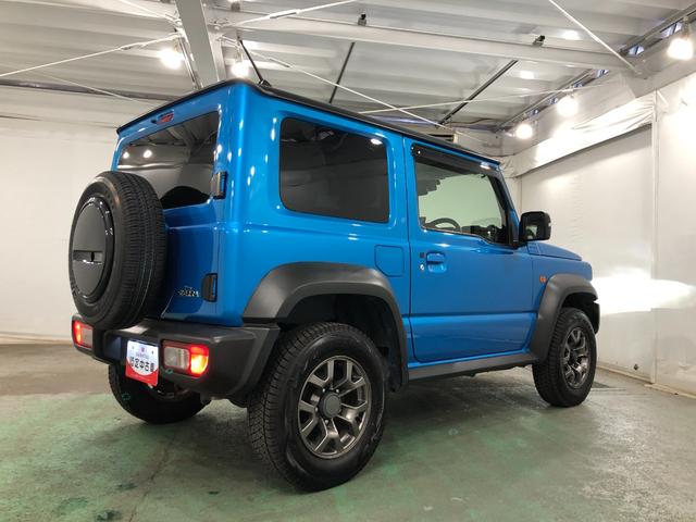 ジムニーシエラＪＣ　走行８３５７１キロ／フローティングナビ／４ＷＤ一年保証・走行距離無制限走行８３５７１キロ　フルセグナビ　ブルートゥース　サイドエアバック　オートライト　ＬＥＤヘッドライト（埼玉県）の中古車