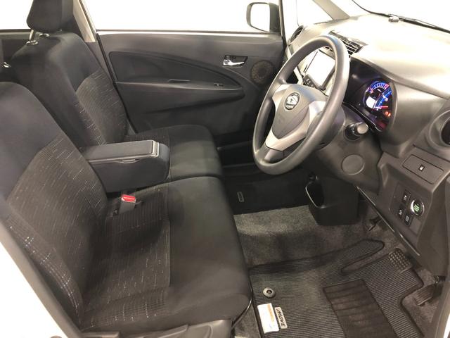 ムーヴカスタム　Ｘ　ＳＡ　走行８７０７７キロ／フルセグナビ／マット１年保証距離無制限　走行距離８７０７７キロ　フルセグナビ　ブルートゥース　純正マット　オートライト　ＬＥＤヘッドランプ　アイドリングストップ　電動格納式ドアミラー　プッシュボタンスタート（埼玉県）の中古車