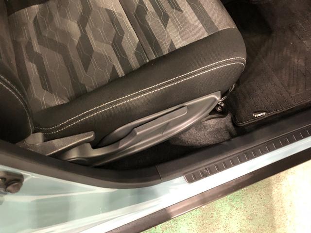 タフトＧ　クロムベンチャー　走行１１０６７０キロ／ナビ／ＥＴＣ一年保証・走行距離無制限走行１１０６７０キロ　フルセグナビ　ブルートゥース　バックカメラ　ＥＴＣ　クリアランスソナー　オートライト　ＬＥＤヘッドライト　シートヒーター（埼玉県）の中古車