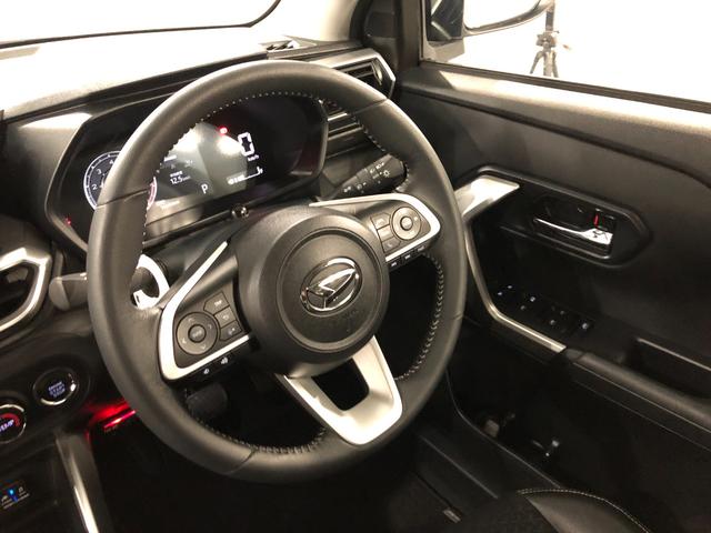 ロッキープレミアム 走行16644キロ/雹害/ナビ一年保証・走行距離無制限走行16644キロ フルセグナビ ブルートゥース バックカメラ ドラレコ ETC クリアランスソナー オートライト LEDヘッドライト シートヒーター(埼玉県)の中古車