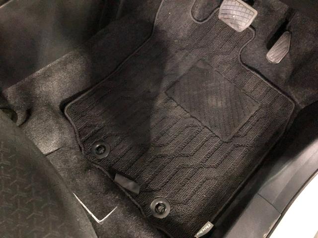 ロッキープレミアムＧ　走行８９６５８キロ／９型ディスプレイオーディオ一年保証・走行距離無制限走行８９６５８キロ　車検整備付　ディスプレイオーディオ　バックカメラ　ブルートゥース　ＥＴＣ　クリアランスソナー　ＬＥＤヘッドライト　シートヒーター（埼玉県）の中古車