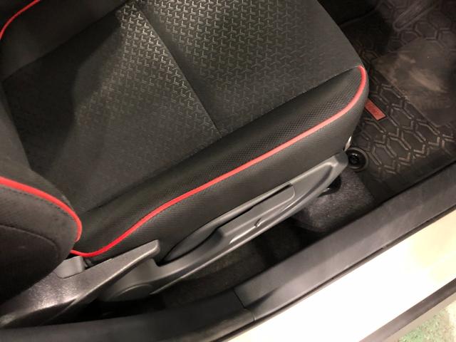 ロッキーX HEV 走行29374キロ 車検整備付 ナビ ドラレコ一年保証・走行距離無制限 ブルートゥース バックカメラ クリアランスソナー オートライト LEDヘッドライト シートヒーター(埼玉県)の中古車