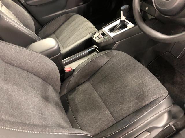 フィットホーム 走行50333キロ 車検整備付 ナビ バックカメラ一年保証・走行距離無制限 ブルートゥース クリアランスソナー LEDヘッドライト オートライト(埼玉県)の中古車