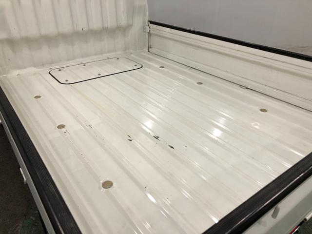 ハイゼットトラックエアコン・パワステ ツインカムスペシャル一年保証・走行距離無制限走行73730キロ 車検整備付 純正カーペットマット 4WD エアコン パワステ マニュアル FMAMラジオ(埼玉県)の中古車