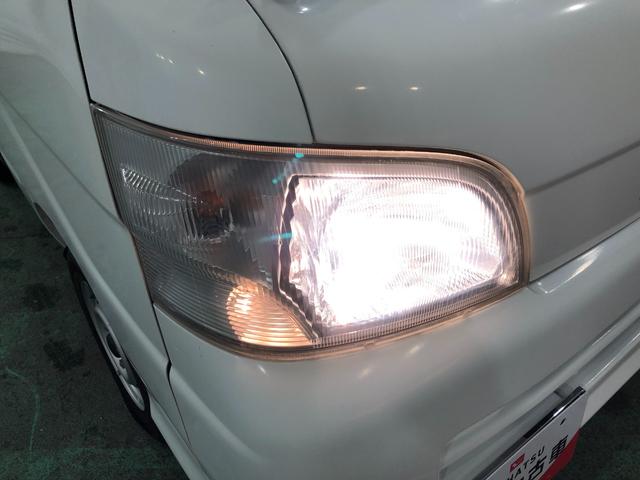 ハイゼットトラックエアコン・パワステ ツインカムスペシャル一年保証・走行距離無制限走行73730キロ 車検整備付 純正カーペットマット 4WD エアコン パワステ マニュアル FMAMラジオ(埼玉県)の中古車