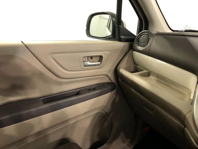 N−WGNG SSパッケージII 走行23972キロ/車検整備付ワンセグナビ バックカメラ サイドエアバック ベンチシート シートヒーター 純正カーペットマット 一年保証・走行距離無制限走行23972キロ(東京都)の中古車