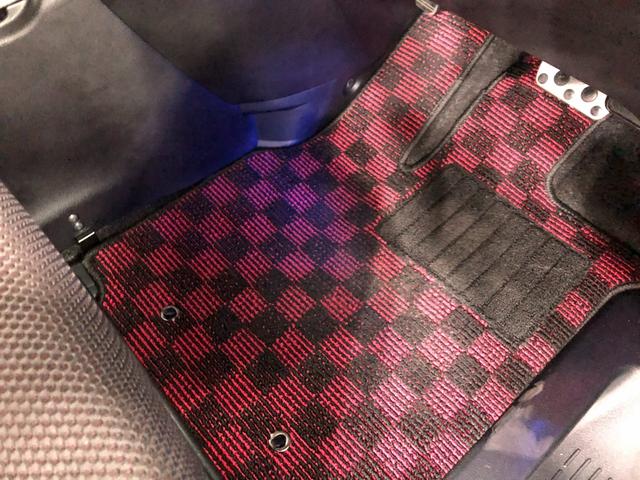 ノアＳｉ　Ｇ’ｓバージョンＥＤＧＥ　走行８７０８３キロ／ナビ１年保証距離無制限　走行距離８７０８３キロ　ワンセグナビ　バックカメラ　ドラレコ　後席モニター　純正マット　助手席エアバッグ　ＨＩＤヘッドランプ　両側電動スライドドア　電動格納式ドアミラー（埼玉県）の中古車