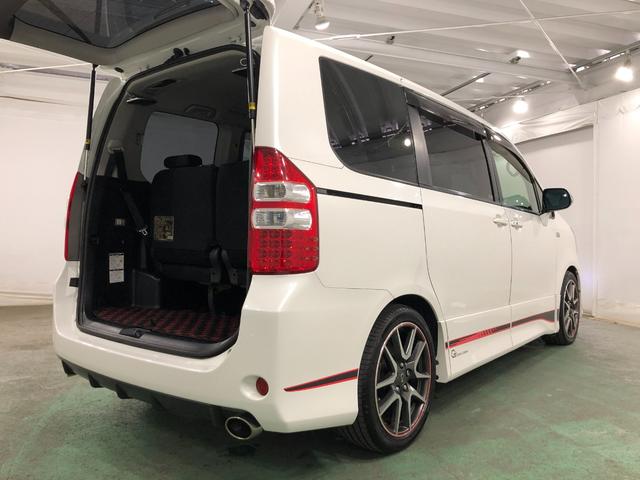 ノアＳｉ　Ｇ’ｓバージョンＥＤＧＥ　走行８７０８３キロ／ナビ１年保証距離無制限　走行距離８７０８３キロ　ワンセグナビ　バックカメラ　ドラレコ　後席モニター　純正マット　助手席エアバッグ　ＨＩＤヘッドランプ　両側電動スライドドア　電動格納式ドアミラー（埼玉県）の中古車