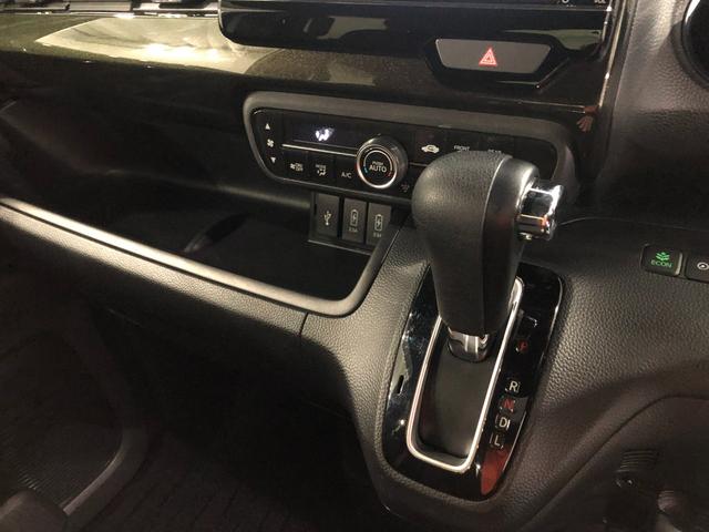 N−BOXカスタムG・Lホンダセンシング 車検整備付/走行83459キロ/ナビ1年保証距離無制限 走行距離83459キロ フルセグナビ バックカメラ ブルートゥース 純正マット サイドエアバッグ LEDヘッドランプ 両側電動スライドドア 電動格納式ドアミラー(東京都)の中古車