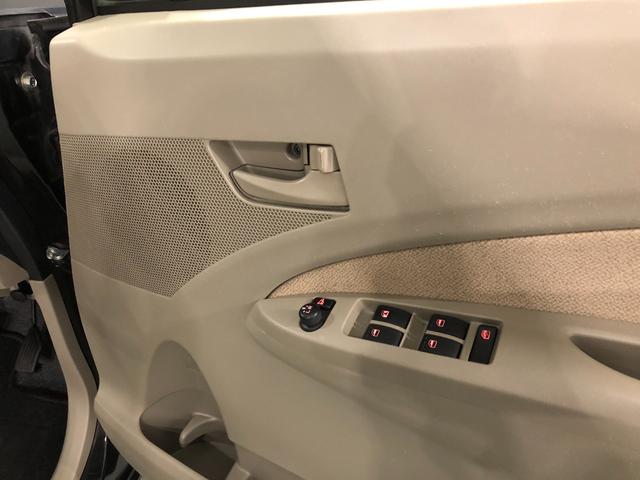 ステラＬ　走行１２３５６２キロ／車検整備付／ワンセグナビ一年保証・走行距離無制限走行１２３５６２キロ　車検整備付　ワンセグナビ　アイドリングストップ　ベンチシート　助手席エアバック　電動格納式ドアミラー（埼玉県）の中古車