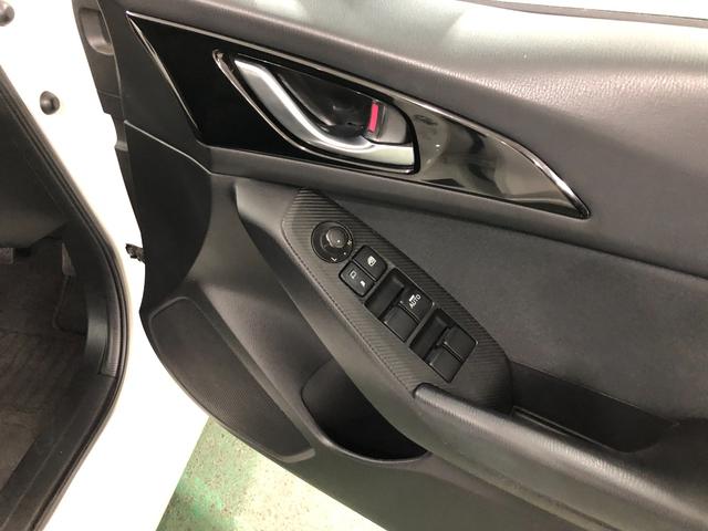 アクセラハイブリッドハイブリッド−Ｓ　走行１０２１７０キロ／雹害／ナビ一年保証・走行距離無制限走行１０２１７０キロ　フルセグナビ　ブルートゥース　バックカメラ　ＥＴＣ　サイドエアバック　オートライト　ＬＥＤヘッドライト（埼玉県）の中古車