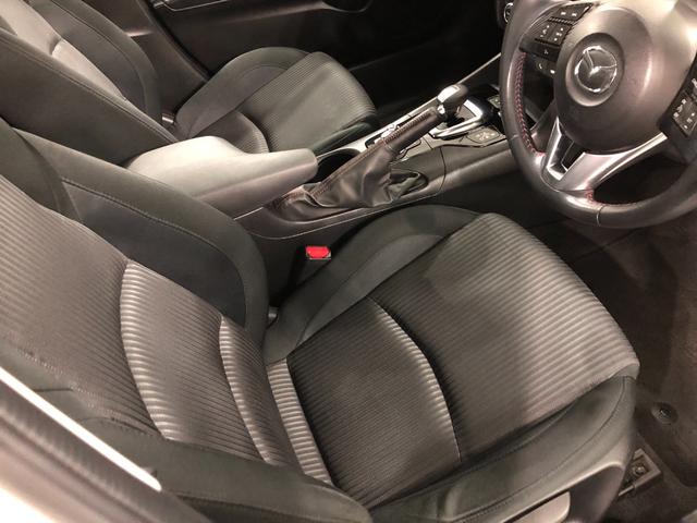 アクセラハイブリッドハイブリッド−Ｓ　走行１０２１７０キロ／雹害／ナビ一年保証・走行距離無制限走行１０２１７０キロ　フルセグナビ　ブルートゥース　バックカメラ　ＥＴＣ　サイドエアバック　オートライト　ＬＥＤヘッドライト（埼玉県）の中古車