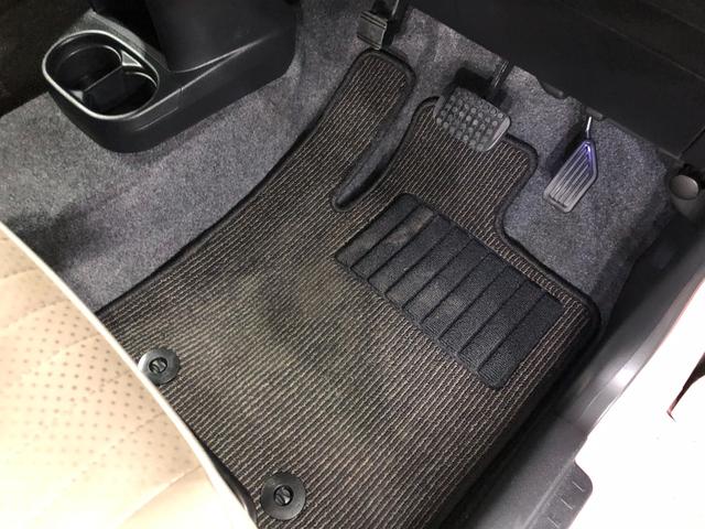 ミラココアココアプラスＸ　車検整備付／走行３２６６０キロ／ナビＢカメラ１年保証距離無制限　走行距離３２６６０キロ　車検整備付　フルセグナビ　バックカメラ　助手席エアバッグ　純正マット　アイドリングストップ　電動格納式ドアミラー（埼玉県）の中古車