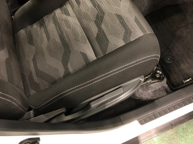 タフトGダーククロムベンチャー 走行5977キロ/クリアランスソナ一年保証・走行距離無制限 走行5977キロ サイドエアバック クリアランスソナー オートマチックハイビーム オートライト LEDヘッドライト ベンチシート シートヒーター(埼玉県)の中古車