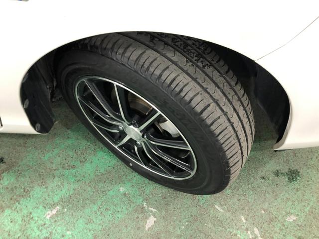 アクアＳ　走行８９７９８キロ／ワンセグナビ／ブルートゥース／マット１年保証距離無制限　走行距離８９７９８キロ　ワンセグナビ　ブルートゥース　マット　助手席エアバッグ　オートライト　プッシュボタンスタート（埼玉県）の中古車