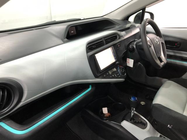 アクアＳ　走行８９７９８キロ／ワンセグナビ／ブルートゥース／マット１年保証距離無制限　走行距離８９７９８キロ　ワンセグナビ　ブルートゥース　マット　助手席エアバッグ　オートライト　プッシュボタンスタート（埼玉県）の中古車