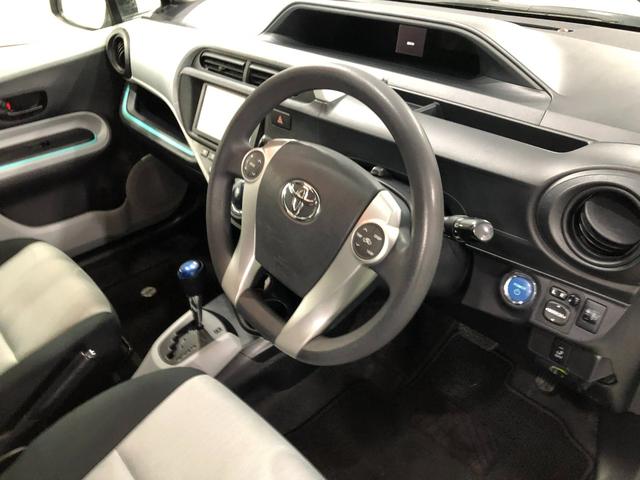 アクアＳ　走行８９７９８キロ／ワンセグナビ／ブルートゥース／マット１年保証距離無制限　走行距離８９７９８キロ　ワンセグナビ　ブルートゥース　マット　助手席エアバッグ　オートライト　プッシュボタンスタート（埼玉県）の中古車