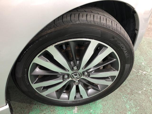 フィットハイブリッドＳパッケージ　走行７０２５２キロ／ナビ／バックカメラ一年保証・走行距離無制限走行７０２５２キロ　ワンセグナビ　ＥＴＣ　バックカメラ　ブルートゥース　オートライト　ＬＥＤヘッドライト（埼玉県）の中古車