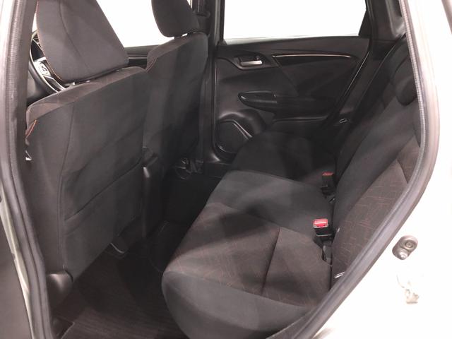 フィットハイブリッドＳパッケージ　走行７０２５２キロ／ナビ／バックカメラ一年保証・走行距離無制限走行７０２５２キロ　ワンセグナビ　ＥＴＣ　バックカメラ　ブルートゥース　オートライト　ＬＥＤヘッドライト（埼玉県）の中古車