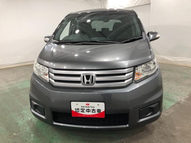 フリードスパイクＧ　ジャストセレクション　走行５３３５４キロ／タイヤ４本交換一年保証・走行距離無制限走行５３３５４キロ　タイヤ４本交換　ワンセグナビ　助手席エアバック　純正カーペットマット　片側電動スライドドア（埼玉県）の中古車