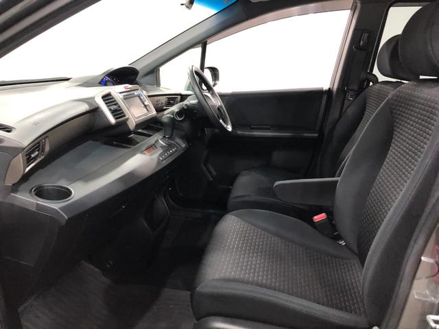 フリードスパイクＧ　ジャストセレクション　走行５３３５４キロ／タイヤ４本交換一年保証・走行距離無制限走行５３３５４キロ　タイヤ４本交換　ワンセグナビ　助手席エアバック　純正カーペットマット　片側電動スライドドア（埼玉県）の中古車