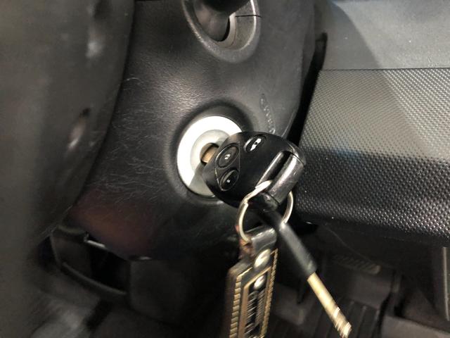 フリードスパイクＧ　ジャストセレクション　走行５３３５４キロ／タイヤ４本交換一年保証・走行距離無制限走行５３３５４キロ　タイヤ４本交換　ワンセグナビ　助手席エアバック　純正カーペットマット　片側電動スライドドア（埼玉県）の中古車