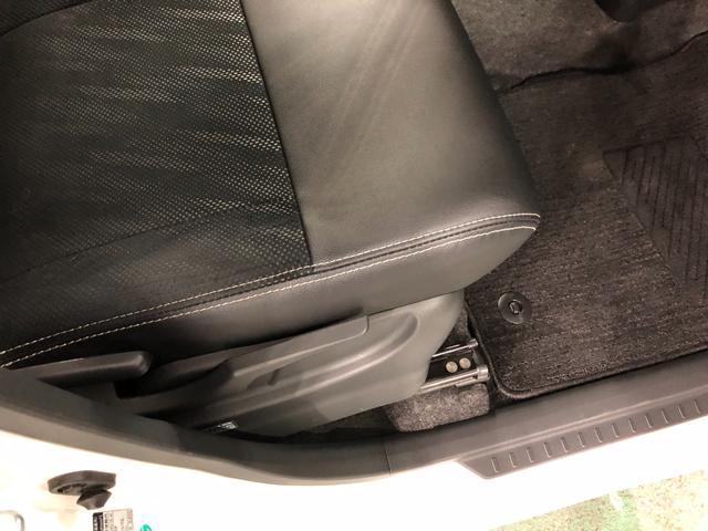 タントカスタムＲＳ　トップエディションＳＡII　走行２７０３７キロ一年保証・走行距離無制限走行２７０３７キロ　助手席エアバック　純正カーペットマット　オートライト　ＬＥＤヘッドライト　アイドリングストップ　両側電動スライドドア（埼玉県）の中古車