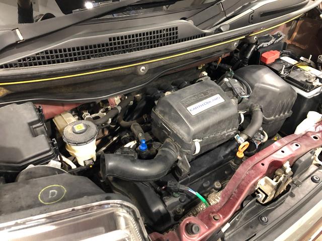 Ｎ−ＢＯＸカスタムＧ　ＳＳパッケージ　走行１８０２３キロ／ワンセグナビドラレコ１年保証距離無制限　走行距離１８０２３キロ　ワンセグナビ　バックカメラ　ドラレコ　純正マット　サイドエアバッグ　オートライト　ＨＩＤヘッドランプ　両側電動スライドドア（埼玉県）の中古車