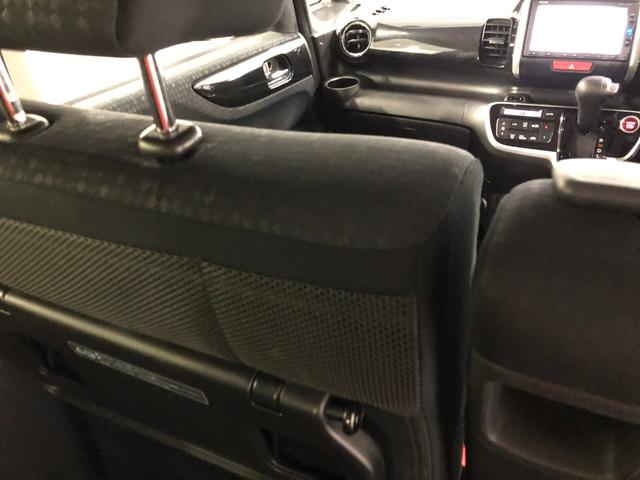 Ｎ−ＢＯＸカスタムＧ　ＳＳパッケージ　走行１８０２３キロ／ワンセグナビドラレコ１年保証距離無制限　走行距離１８０２３キロ　ワンセグナビ　バックカメラ　ドラレコ　純正マット　サイドエアバッグ　オートライト　ＨＩＤヘッドランプ　両側電動スライドドア（埼玉県）の中古車