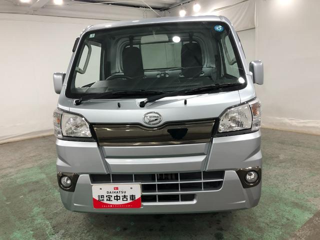 ハイゼットトラックＥＸＴ　走行５５０５３キロ／ＭＴ／ＣＤチューナー／荷台作業灯１年保証距離無制限　走行距離５５０５３キロ　マニュアル　ＣＤチューナー　純正フロアマット　助手席エアバッグ　キーレスエントリー　荷台作業灯　ドリンクホルダー　キーレスエントリー（埼玉県）の中古車