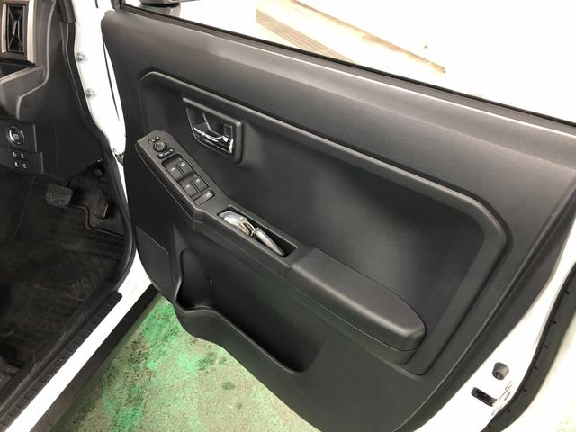 タフトGターボ ダーククロムベンチャー 走行4218キロ/マット純正マット サイドエアバッグ LEDヘッドランプ アイドリングストップ シートヒーター オート格納式ドアミラー プッシュボタンスタート 電動パーキングブレーキ1年保証距離無制限 走行距離4218キロ(東京都)の中古車