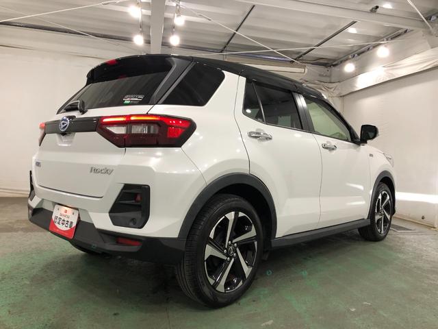 ロッキープレミアムＧ　ＨＥＶ　走行７４４９キロ／ナビ／ドラレコ一年保証・走行距離無制限走行７４４９キロ　フルセグナビ　ブルートゥース　全周囲カメラ　ドラレコ　クリアランスソナー　オートライト　ＬＥＤヘッドライト　シートヒーター（埼玉県）の中古車